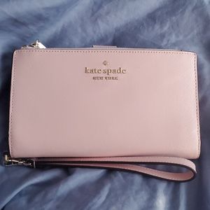 Kate Spade Chalk Pink PhoneWallet Wristlet. Make an offer, I'm pretty flexible